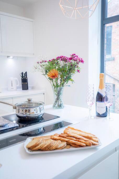 City Superhost: Luxury Deansgate Townhouse Μάντσεστερ Εξωτερικό φωτογραφία