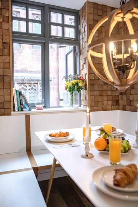 City Superhost: Luxury Deansgate Townhouse Μάντσεστερ Εξωτερικό φωτογραφία